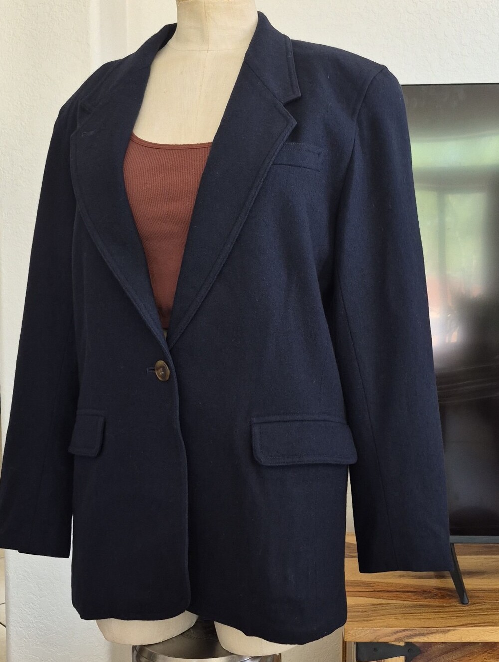 Liz Sport, Vintage, 100% Wool Classic One Button Blazer Sz 6